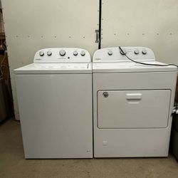 Whirlpool Washer And Gas Dryer 