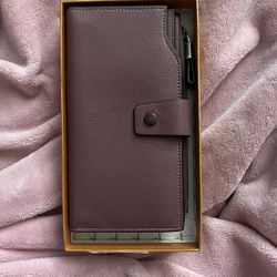 Large Capacity Wallets In Purple, Black, And Fuchsia