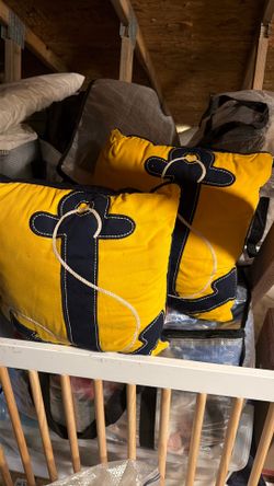 Decor Pillows