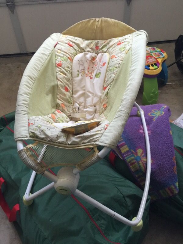 Baby easy fold rocker for Sale in La Puente, CA OfferUp