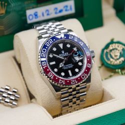 Rolex GMT-Master II Pepsi - Ref. 126710BLRO – 2021 – Full Set
