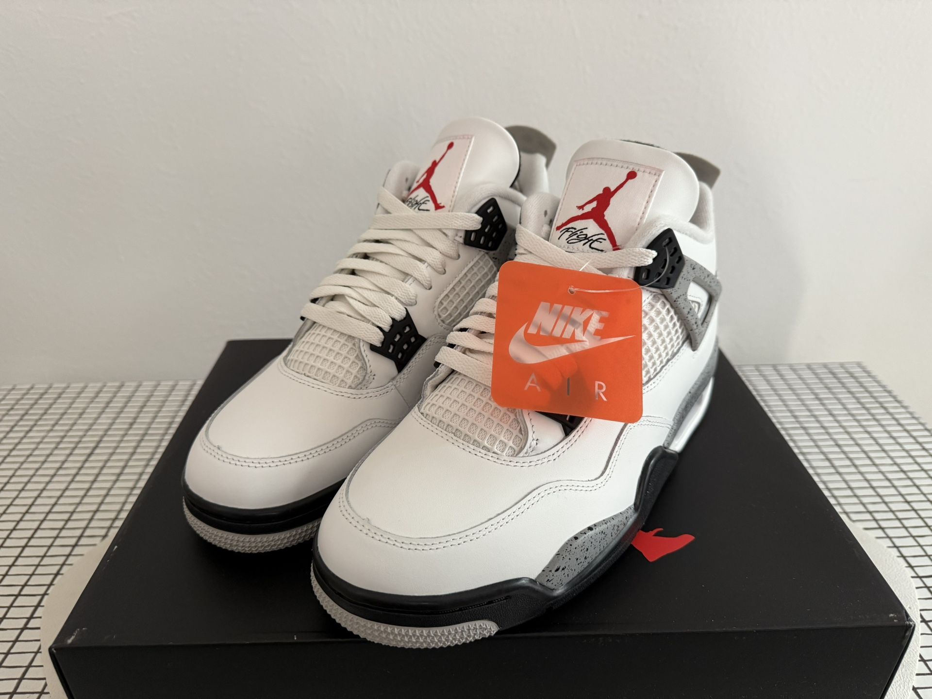 Air Jordan 4 “ White Cement 2025”