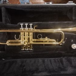 Yamaha Trumpet - model YTR2330