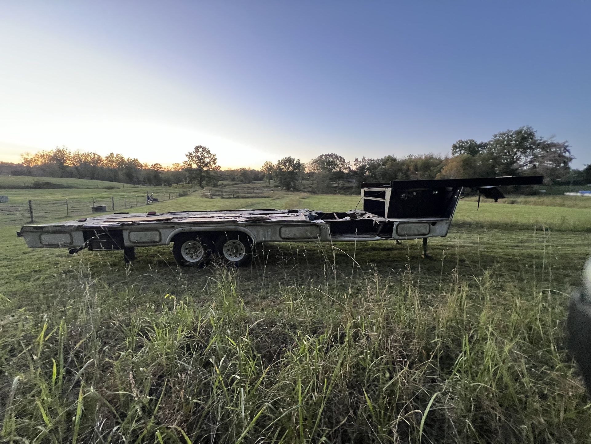 34ft 5th Wheel Camper Frame