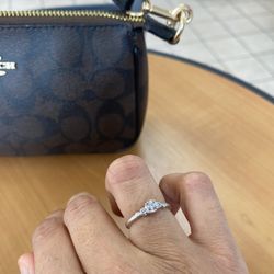 Size 4 Promise Ring Real Diamond And 10k Gold 