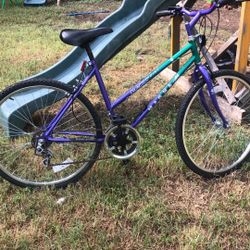Magna Glacier Point 26” Inch Wheel Bike