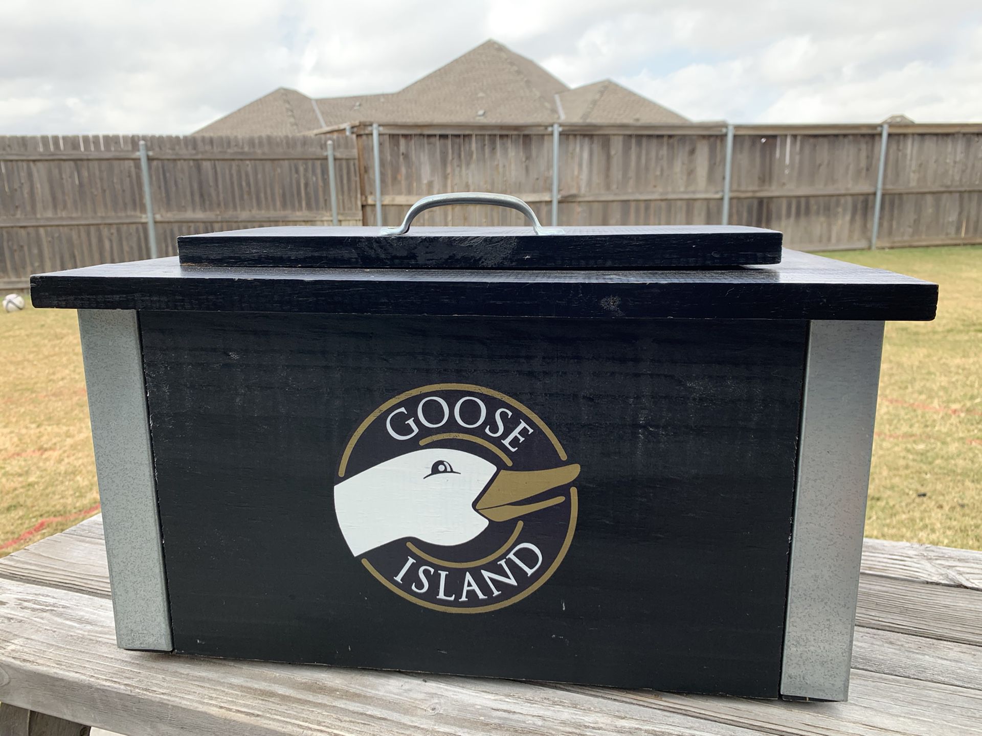 Goose Island Wooden Shell Ice Chest