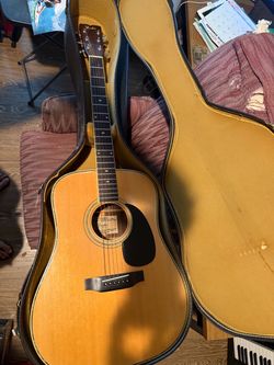 Fender model F-65 Acoustic Guitar with Hard Case