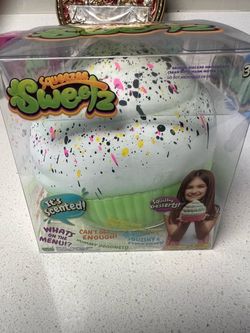 Squishy cupcake