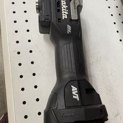 Makita New Multitool 18v Brushless 