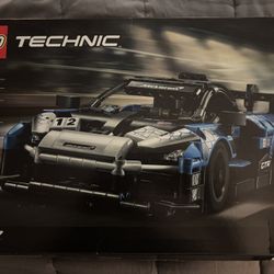 Lego Technic McLaren Senna GTR. ( Brand New)