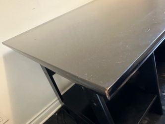 Black computer desk