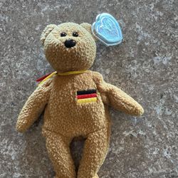 Vintage Beanie Baby Germany Bear Shipping Available 