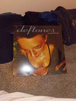 Deftones record