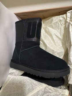 UGG Classic Short w/ Sparkle