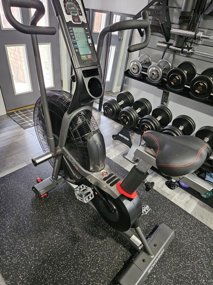 Schwinn AirDyne AD7 PRO Air Bike FIRM PRICE. DELIVERY AVAIL. READ BELOW.