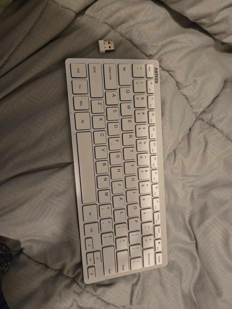 Arteck Wireless Keyboard