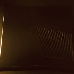 Perfectly Good Xbox 360 Without Cables 