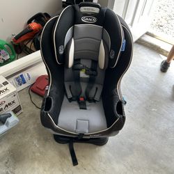 Car seat Graco Extend2Fit