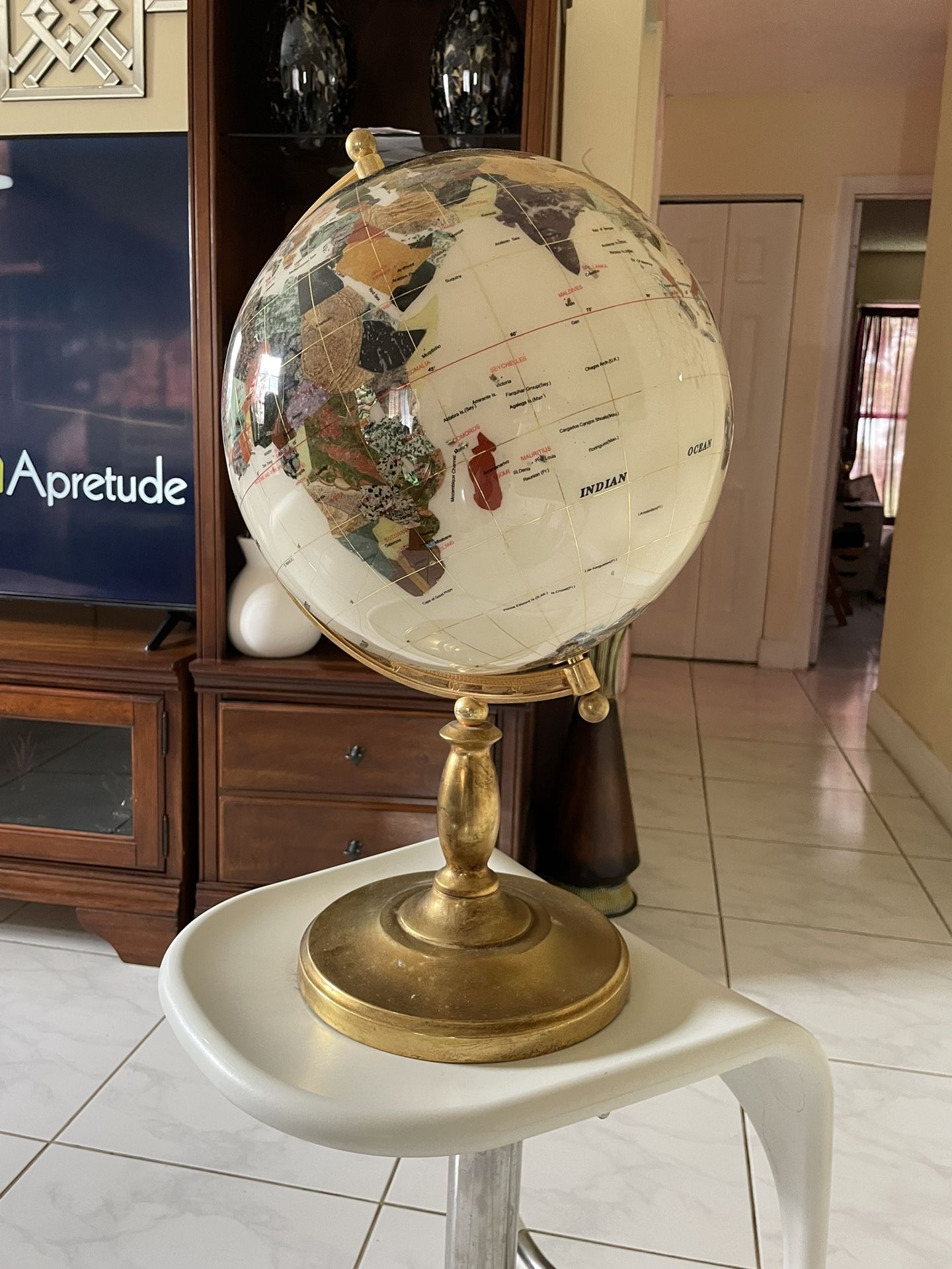 Antique gemstone abalonie shell mother of pearl 30in globe