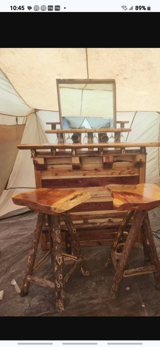 Red Cedar Slab Bar And 2 Stools