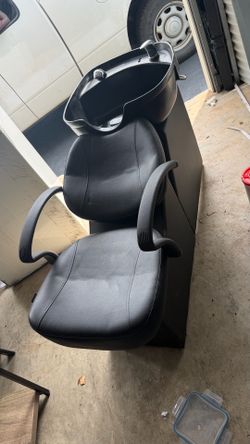 Professional Salon Shampoo Chair and Sink Station