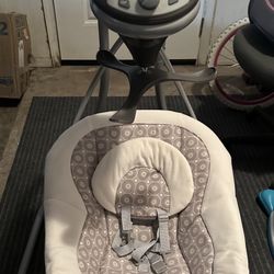 Graco Baby Swing 