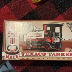 1910 Mack Texaco Tanker Die Cast Bank 