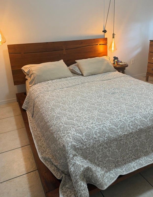 Queen Size Solid Wood Bed Frame