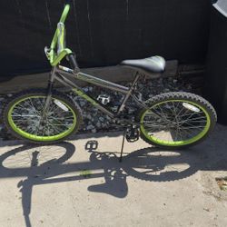 Huffy Bike 20” Wheels