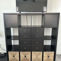 Dresser/cube storage