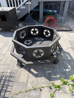 New Firepit with custom cover
