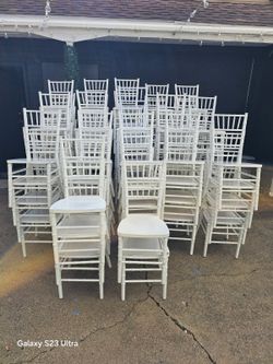 White Chiavari Chairs 