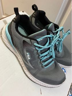 Women Fila 8.5