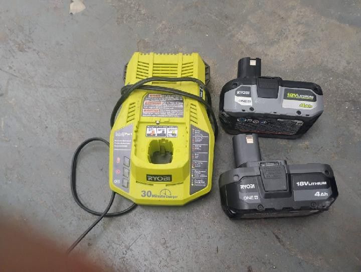 Ryobi Batteries N Charger