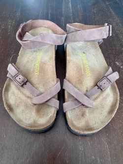 Women’s Birkenstock Sandals size US 9