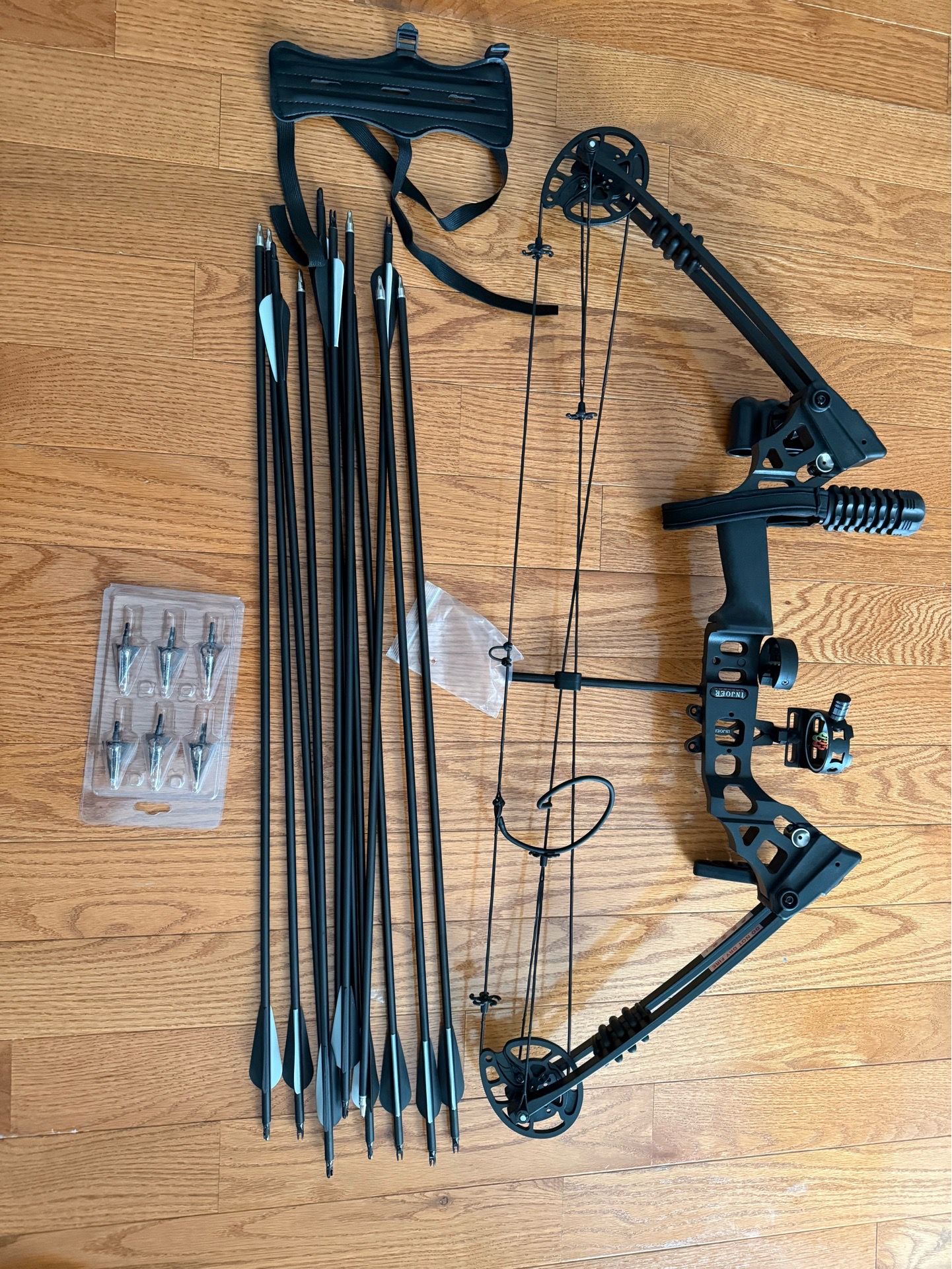 Archery Compound Bow Set 20-70 LBS