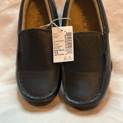 Kids Shoes / Childers Place / New /  Cat £ Jack / Forever 