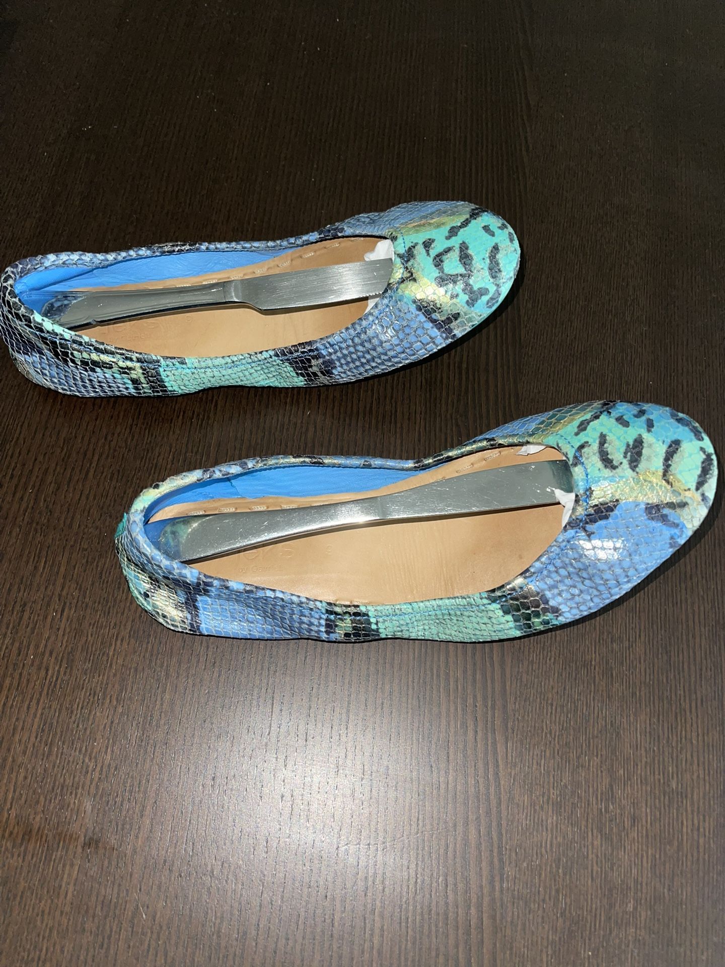 Tieks Women’s Azure Snake Skin Leather Ballet Flats Size 9