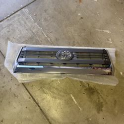 2013-2016 Toyota Tundra Front Grill