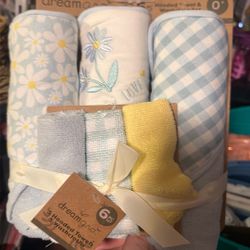 hoodie Towel And Washcloth Set