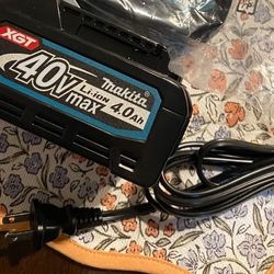 Makita 40v Battery New