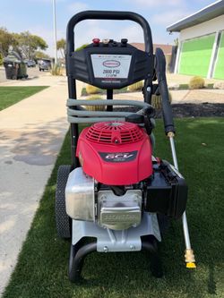 2800 PSI SIMPSON HONDA PRESSURE WASHER
