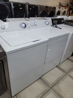 GE Topload washer & gas dryer