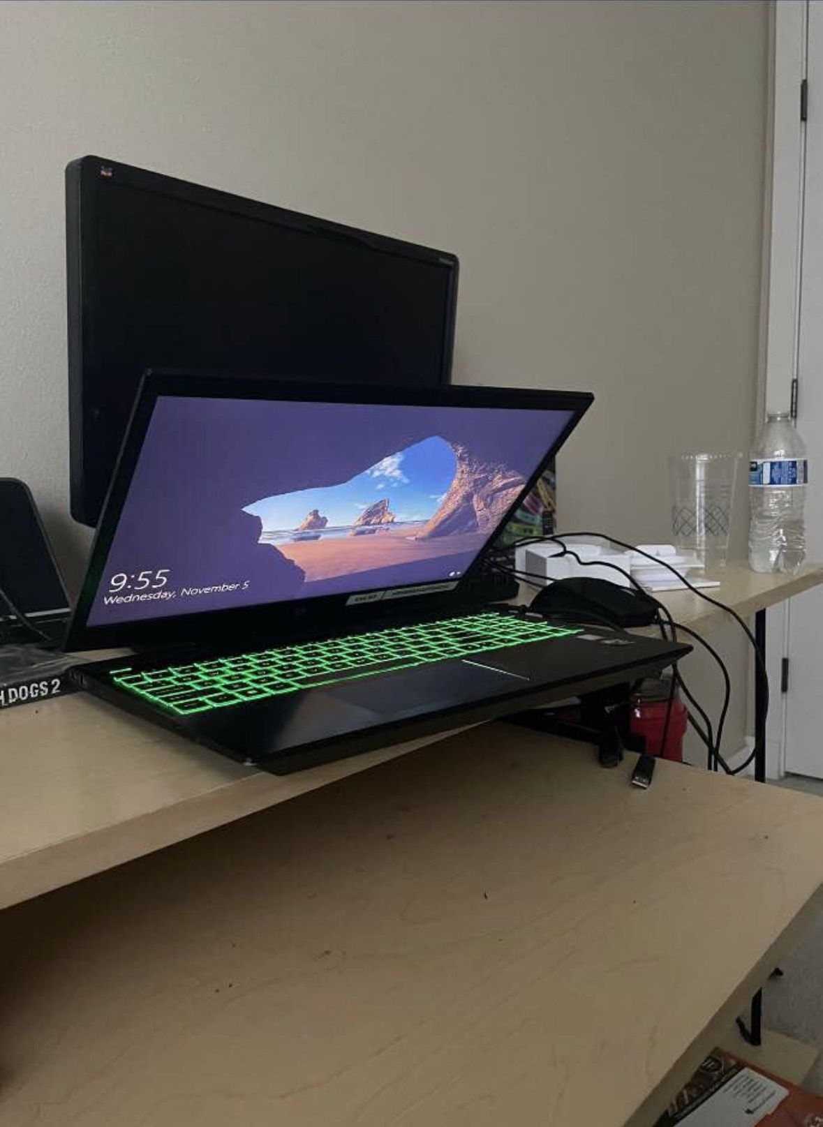 Hp Pavilion Comes With Moniter And Mouse