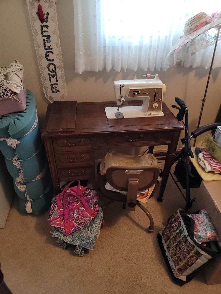 Singer Sewing Machine