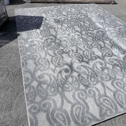 8x10 Gray Area Rug – Priced to Sell Today