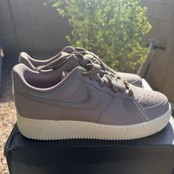 Nike Air Force 1 Low Next Nature Women’s 10.5 Mink Brown Bulbous Swoosh