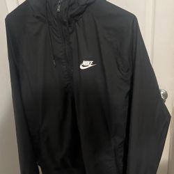 men’s nike windbreaker size L