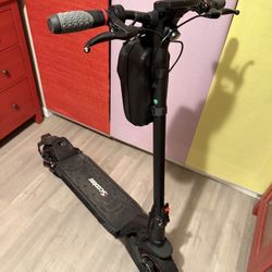 2025 iX-7 Pro Scooter Like New- 107 Miles 